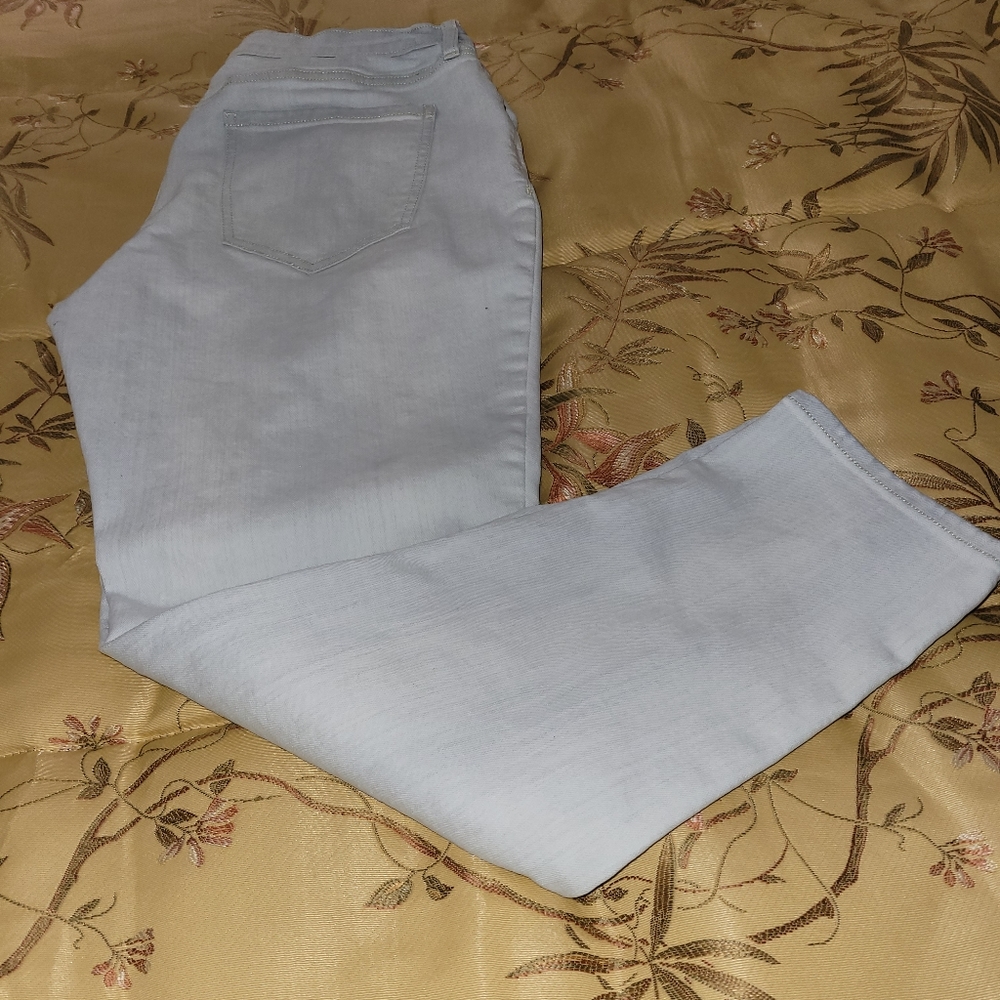 Light wash jeans